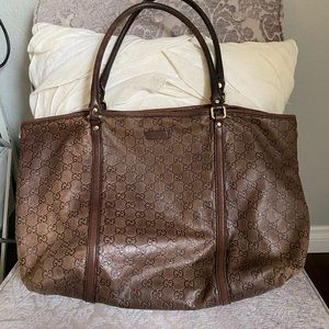 Gucci tote